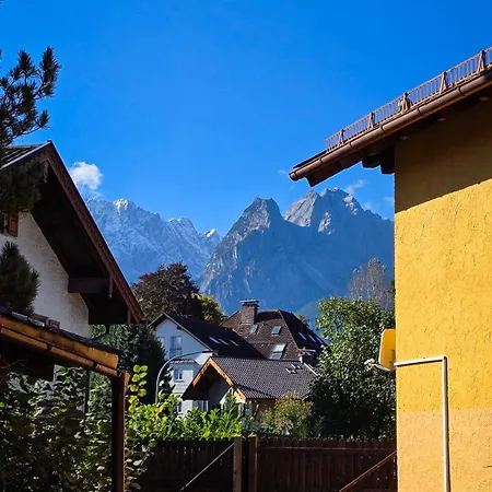 Mountain Peak Гармиш-Партенкирхен