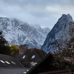 Lägenhet Mountain Peak Garmisch-Partenkirchen